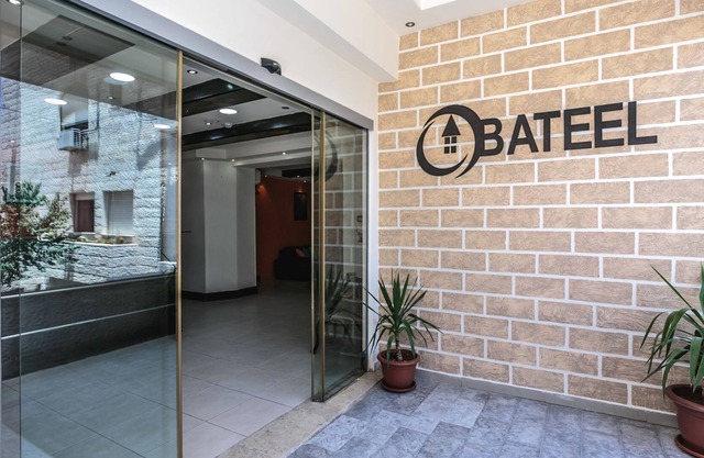 Al Bateel Hotel Apartments