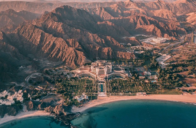 Al Bustan Palace, a Ritz-Carlton Hotel