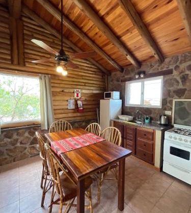 Al Encuentro Casas de Montaña