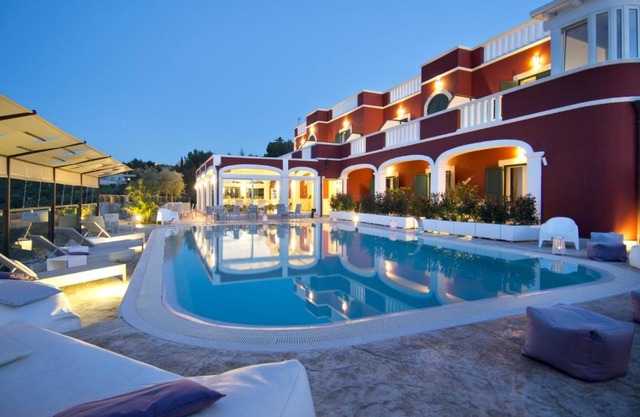 Al Mirador Resort