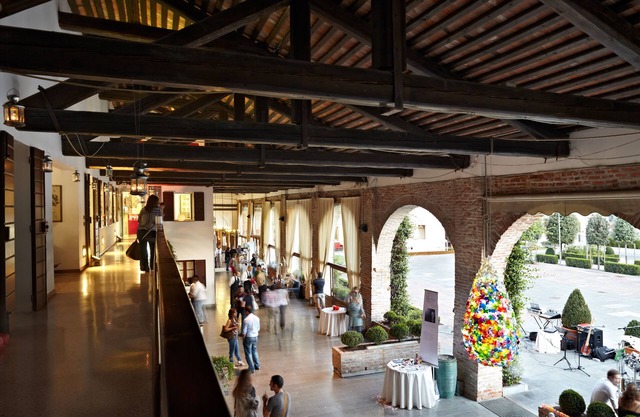 Al Tezzon Hotel