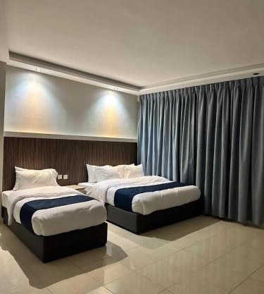 Aladnan hotel
