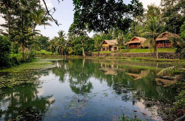 Alam Taman Villa