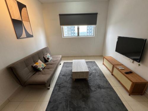 Alanis 2 Bedroom Fully Air-Con Suite Nilai KLIA