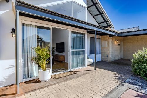Albany Bayside by the BnB Collection