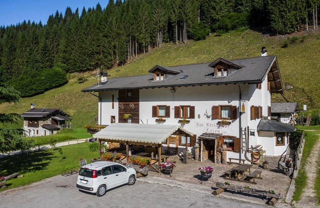 Albergo Lozen