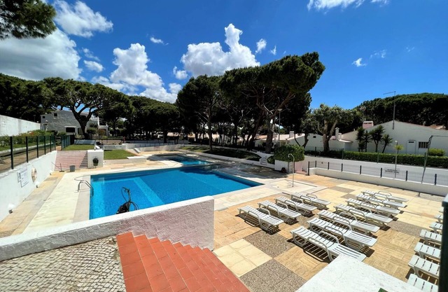 Lbufeira A Oteias Studio With Pool by Homing