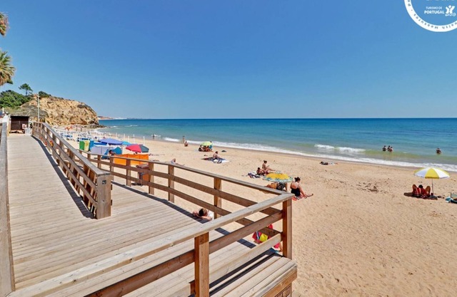 Albufeira Beach by Homing