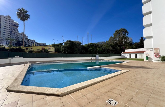 ALBUFEIRA TOWN APARTMENT WITH POOL by HOMING