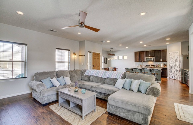 Albuquerque Home w/ Private Hot Tub: Pets Welcome