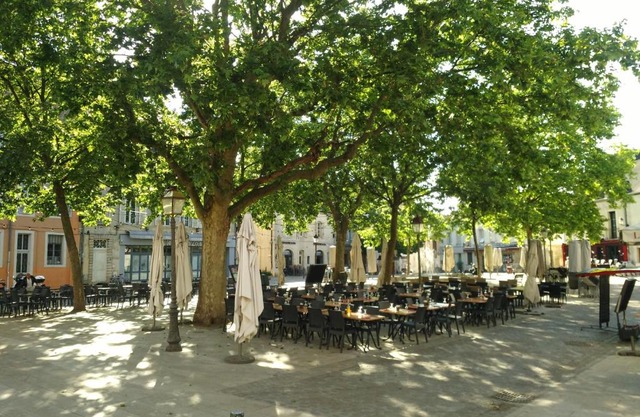 ALBUS - Hypercentre - 1 Etoile - Garage