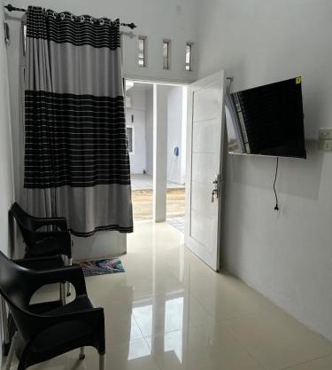 Alceo Homestay Family