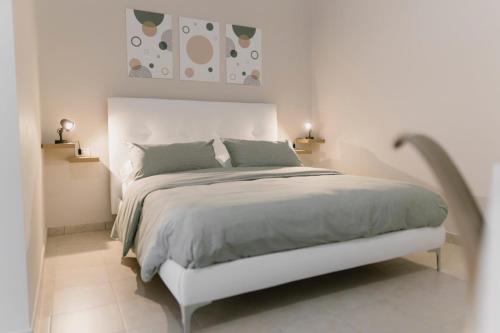 Alderi's Room