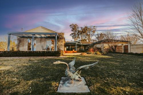 Alderwood House - Heart Of The Southern Highlands!