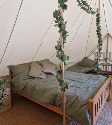 Aldwark Bridge Glamping - Aurora Tent