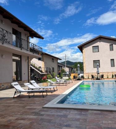 Ale&Sere Housing