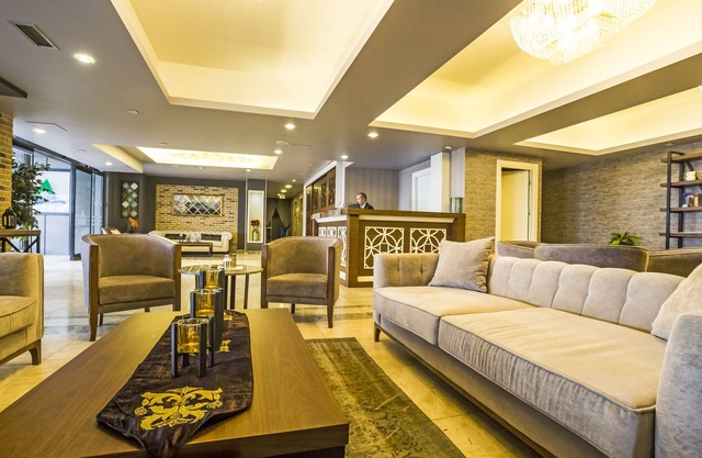 Alesha Suite