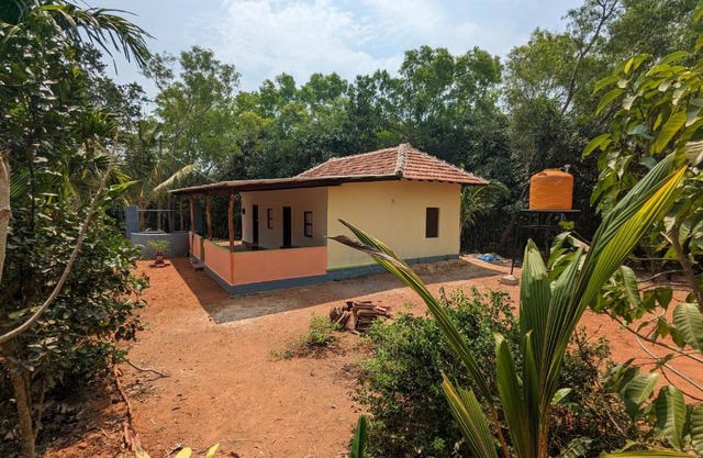 Alevoor Guest House