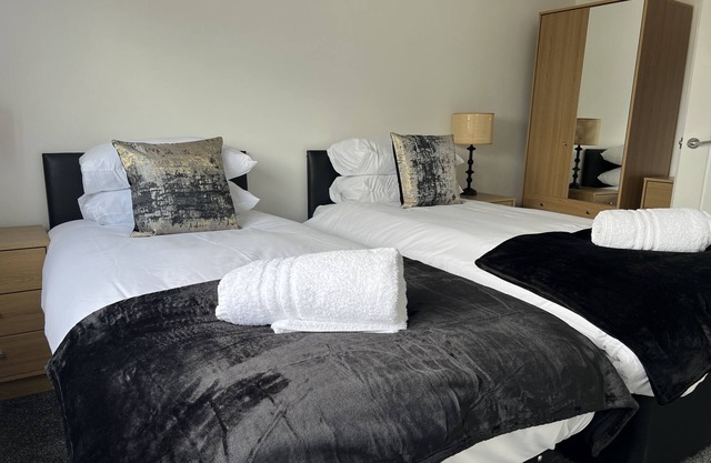 Alexander Road - sleeps 5 guests in 3 bedrooms