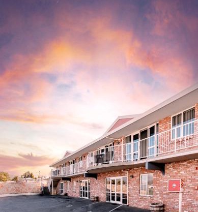 Alexandra Heights Motel