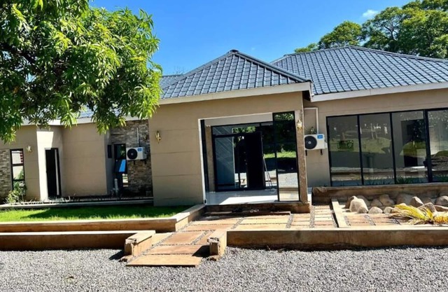 Alexandrina's Corner Bed and Breakfast