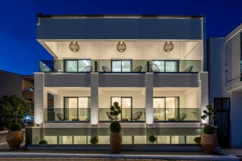 Alexandrion Appartments Down Town Adults Only