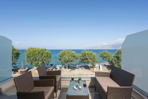 Alexia Seaview Apartments