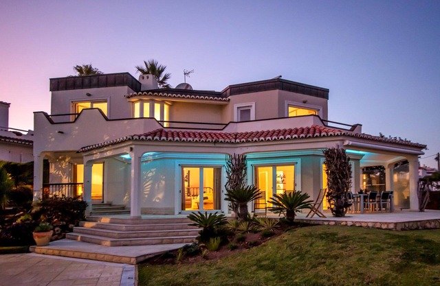 Algarve Villa with Iconic Benagil Views and Private Pool