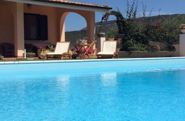 Casa de vacaciones en Alghero: Villa Relax con piscina privada y vistas panorámicas