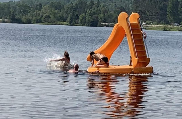 Algonquin Park Area Waterfront Cottage - Madawaska Ontario, Canadá