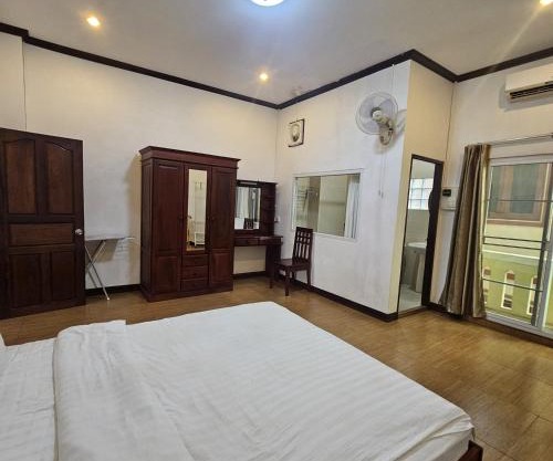 Ali Xayathit Apartment & Hotel