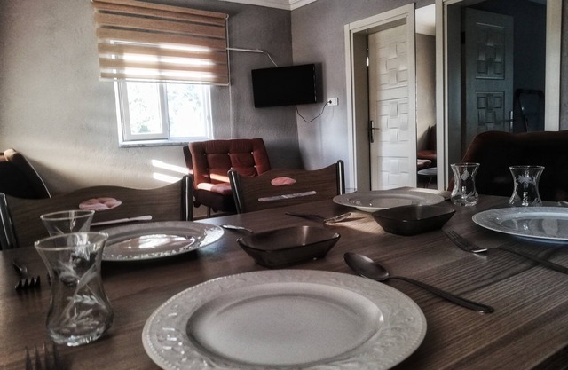 AliBaba Village Home | Near to Airport and Beach