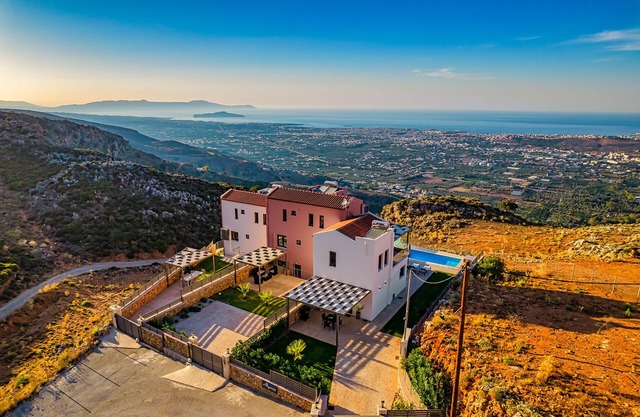 Aliganou village - complex of 3 villas - 3 private pools