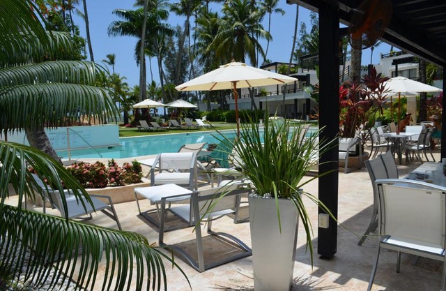 Aligio Beachfront Paradise