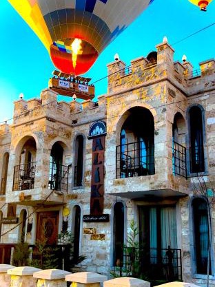 Alika Castle House