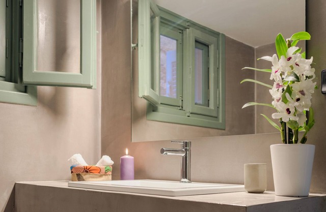 Alika Pure Zen Home