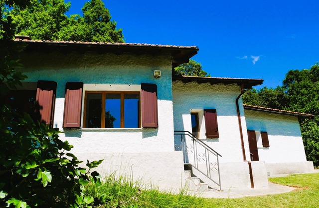 Casa Alivè y jardín panorámico en las colinas de Liguria