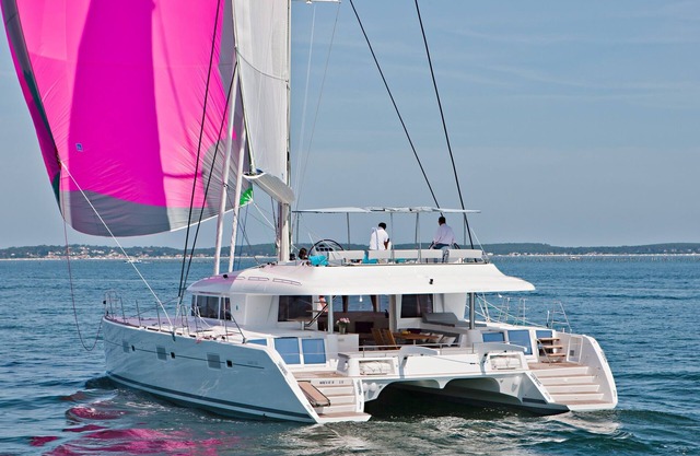 ¡Todo Incluido Lagoon 620 con Captain y Private Chef en Martinica!