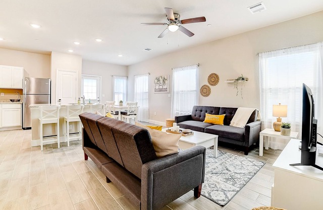 All-new townhome with fenced yard, AC & W/D - dog-friendly - great location
