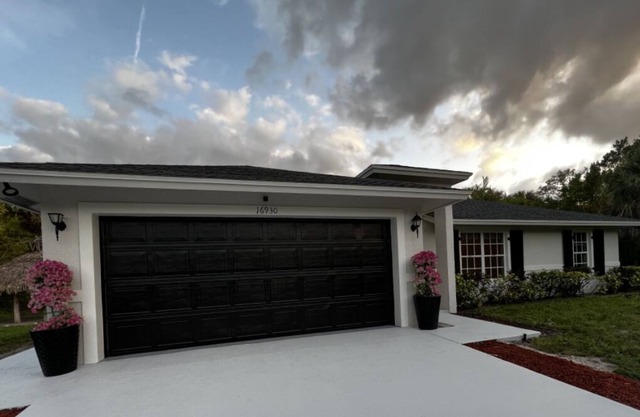 ALL REMODELED PROPERTY WITH AMAZING BACKYARD