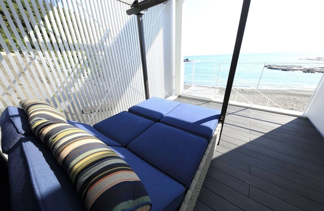 [Limited to 1 group per day, 1 building rental] Located in front of the sea, fully equipped with equipment essential for playing in the sea, you can enjoy marine activities comfortably.