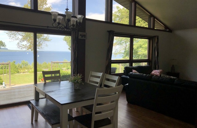 All season spectacular water view cottage overlooking Georgian Bay.