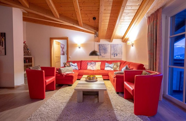 All Seasons Lodge by All in One Apartments