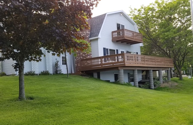 Cheboygan casa frente al lago en todos los deportes Long Lake