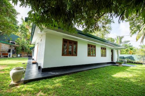 Allen Villa