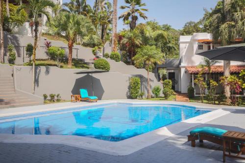 Alma Vida Hotel
