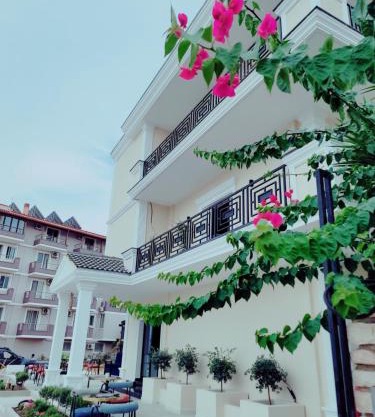 Almar Boutique Hotel
