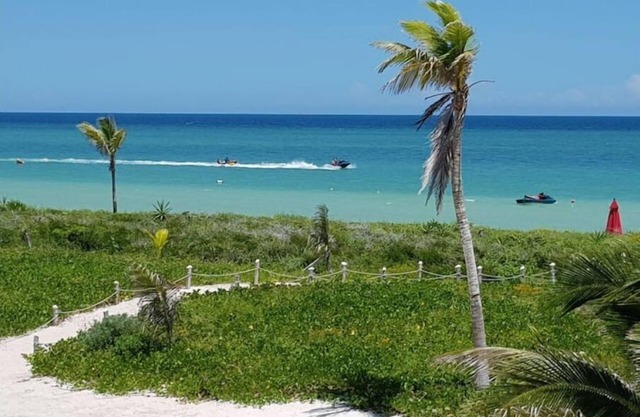 Almares - Kinuh Yucatan - Telchac Puerto