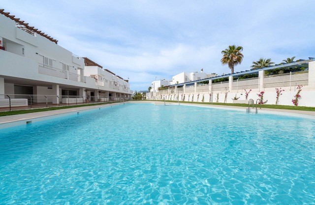 AlmeriaSuite Mojacar Breeze Sun101