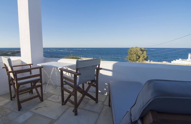 Almyra Guesthouses